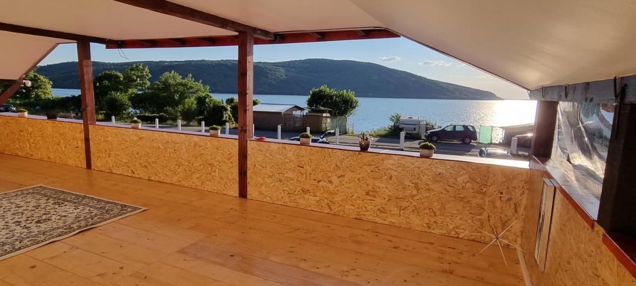 Vila Legrand Bazias Екстериор снимка